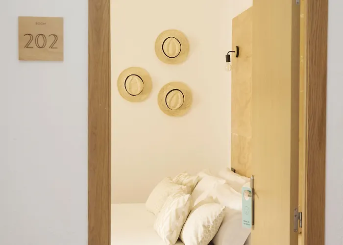 Forenna (adults Only) *