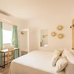 Forenna (adults Only) Hostel *