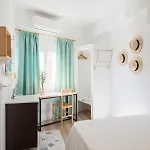 Hostel Forenna (adults Only)