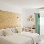 Hostel Forenna (adults Only) *
