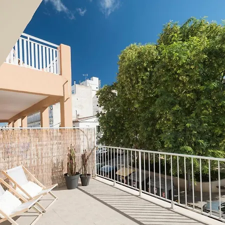 Forenna (adults Only) Hostel *