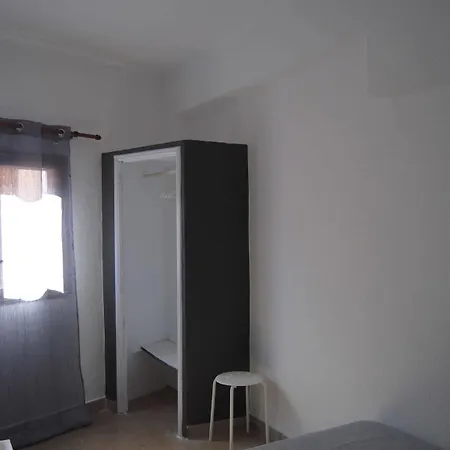 Hostal Forenna (adults Only) *