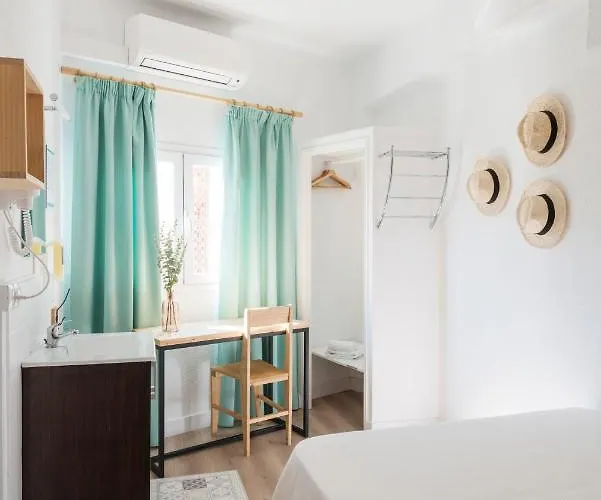 Hostel Forenna (adults Only)