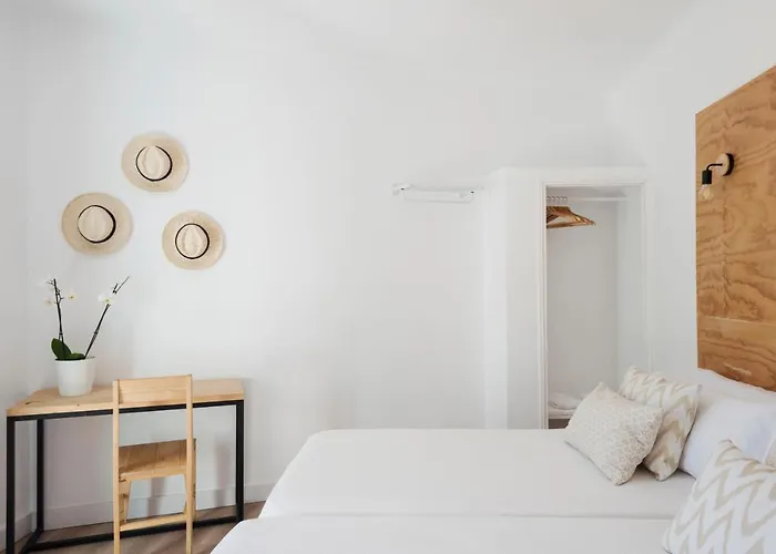 Forenna (adults Only)