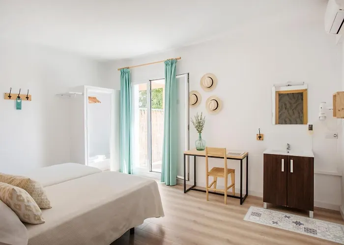 Hostel Forenna (adults Only) *