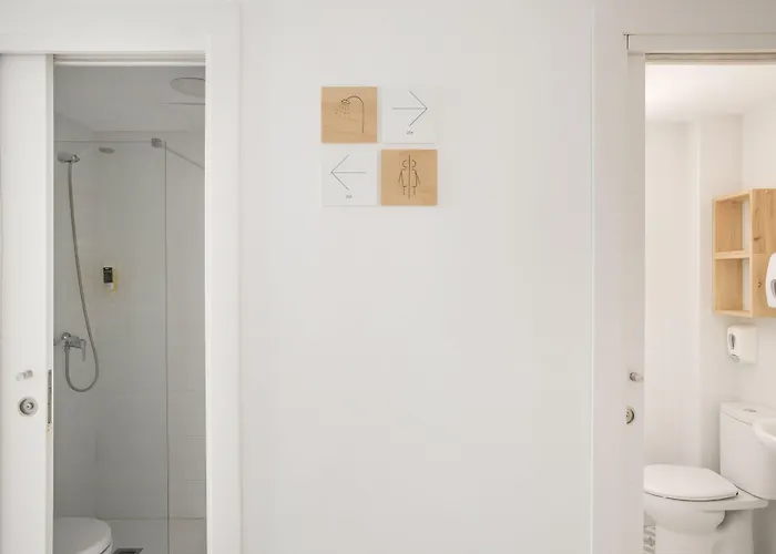 Hostel Forenna (adults Only)